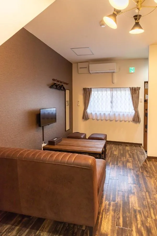 Tino Nozomi Villa Osaka 0*,  Japan